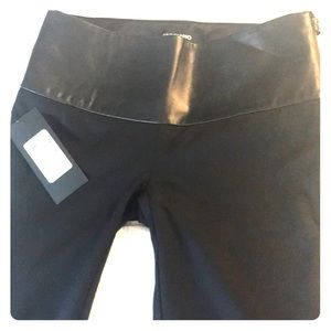 Brand new Marciano CASSIE LEATHER SKINNY PANT
